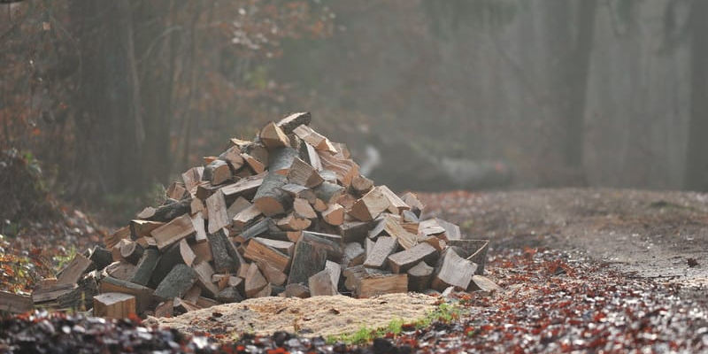 fertig gehacktes Brennholz