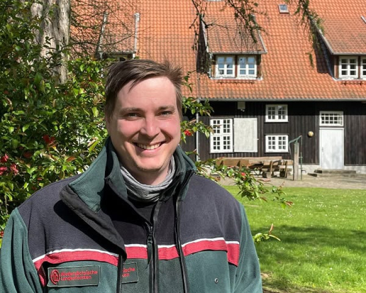 robin-clasen-wpz-siedenholz-hausleitung-verkleinert Kommandoübergabe - Waldpädagogikzentrum Ostheide - Haus Siedenholz