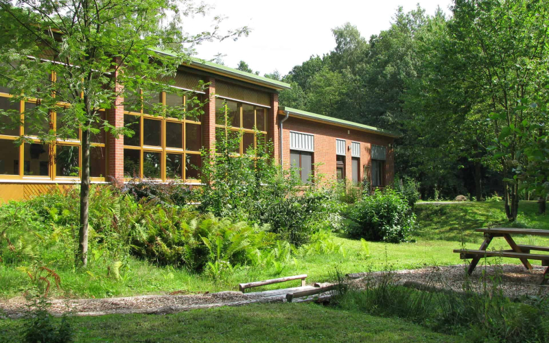 unterkunftsgebaude_ruckseite_02